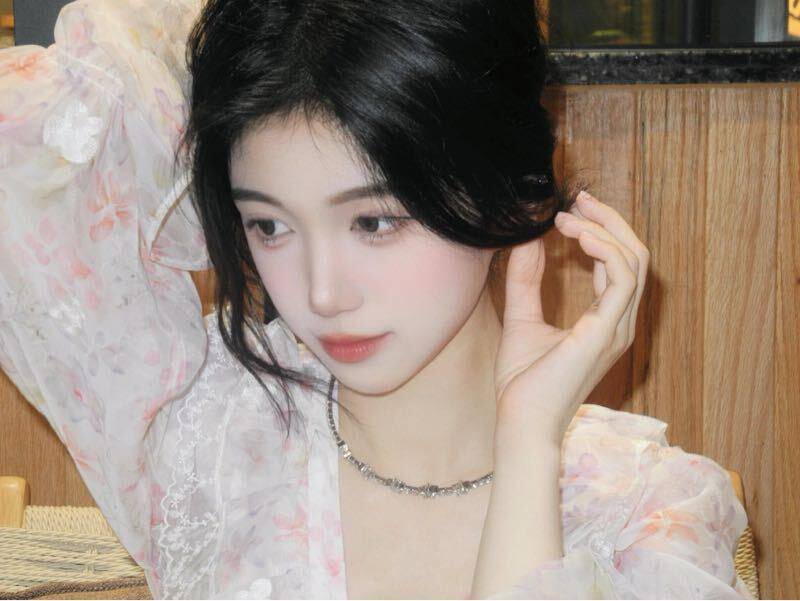 黄推福利内容 - 灵灵全球cos外围经济(全国独家资源)的精彩图片 福利姬灵灵全球cos外围经济(全国独家资源)分享的黄推图片4 - 网红私拍内容