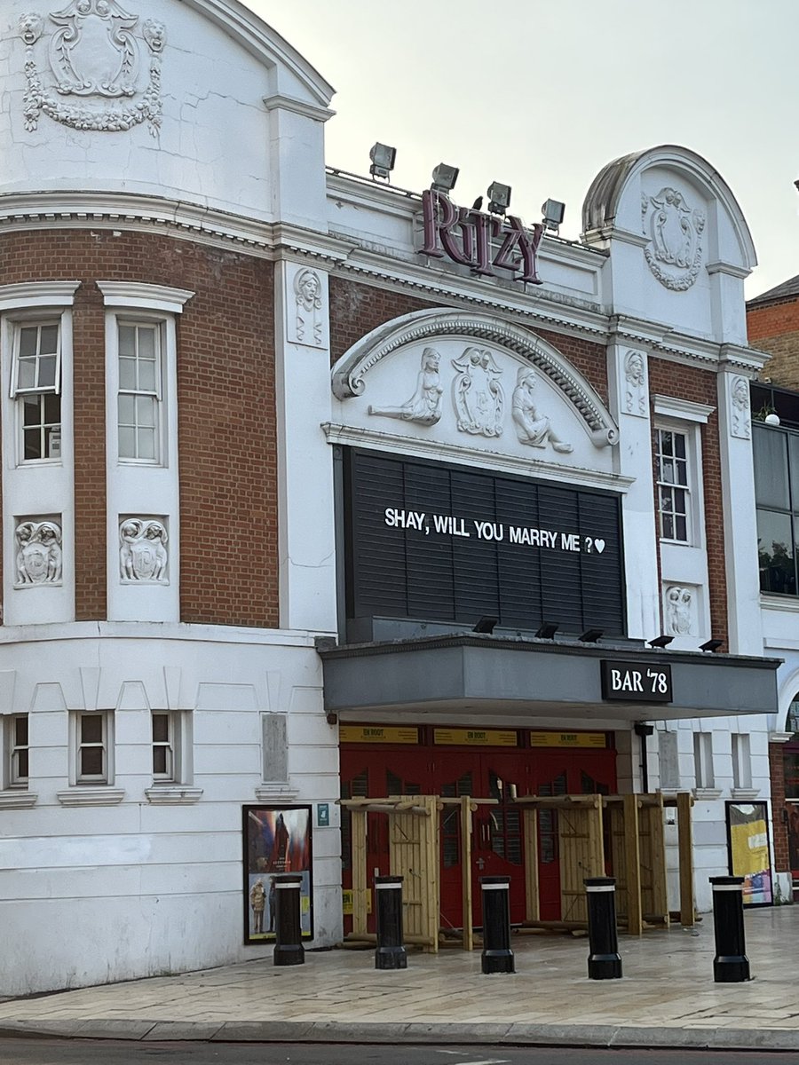 And we show Great films <a href="/RitzyCinema/">Ritzy Picturehouse</a> ❤️❤️❤️❤️I love this cinema with all my 🥰❤️❤️❤️