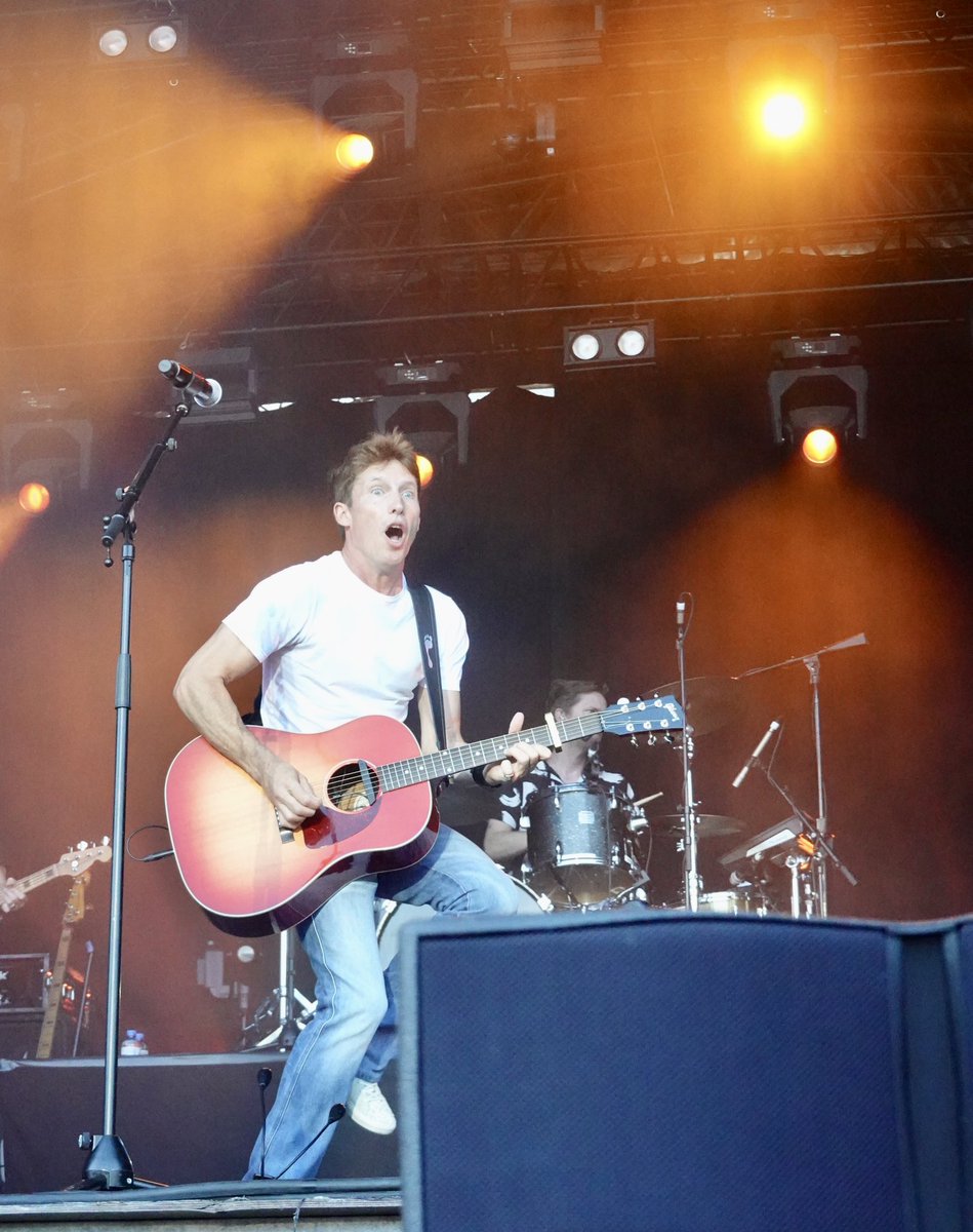 gittisun's tweet photo. What an INCREDIBLE EXPERIENCE! 
I'm still smiling from ear to ear! — and you know why. @JamesBlunt

These gigs were so, SO special and mean so much to me.

THANK YOU FOR EVERYTHING, JAMES! ❤️

https://t.co/f3Si4E5CK4

#JamesBlunt
#Zofingen
#HeitereOpenAir
#High
#BackToBedlam20th https://t.co/eaOkrcb4gb