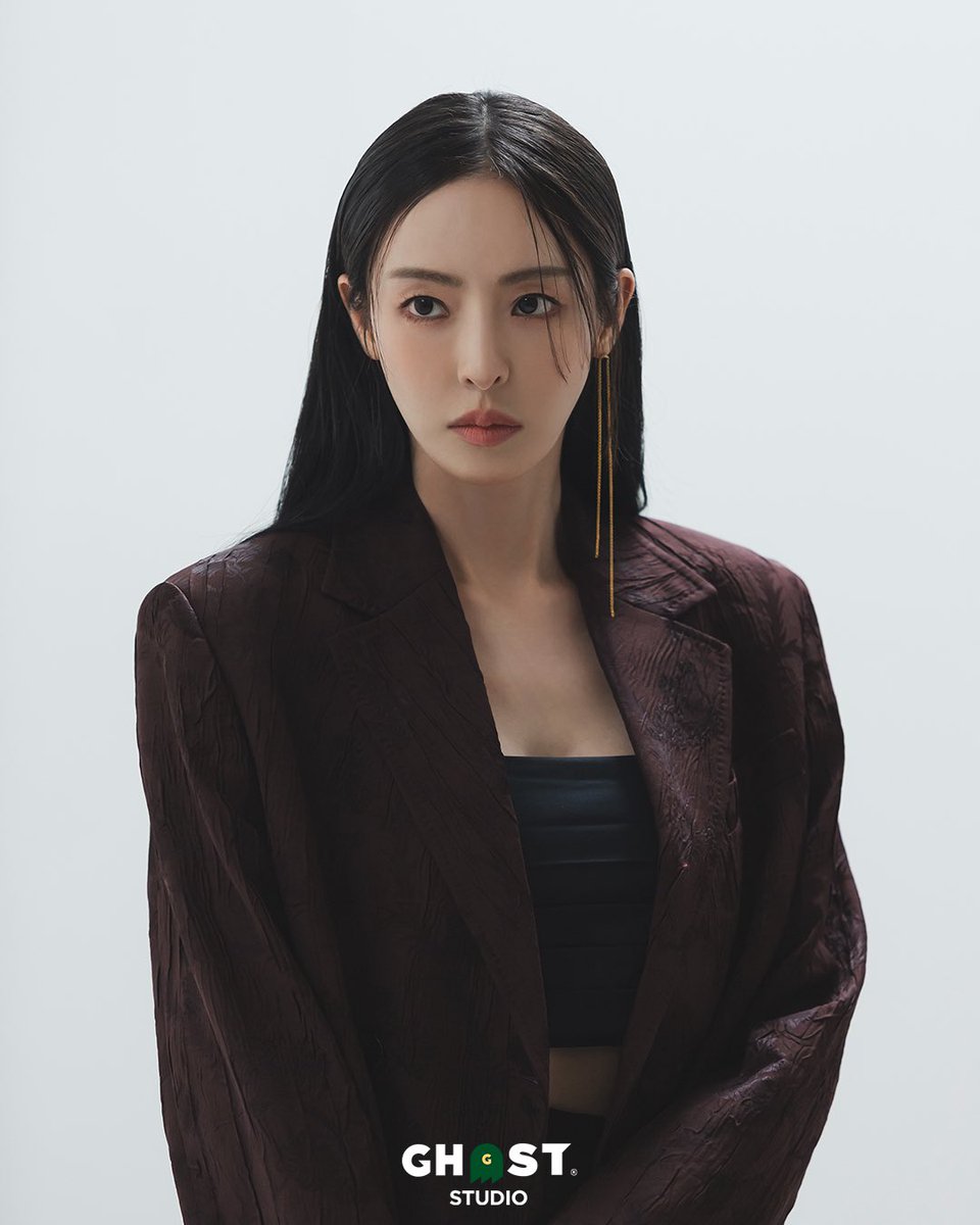 [아티스트]

<코스모폴리탄> 화보 
비하인드 공개✨

모든 컷이 'A'인 갓다희
오직 GO PIC에서💕

#이다희 #LEEDAHEE #코스모폴리탄 #비하인드 #cosmopolitan #화보