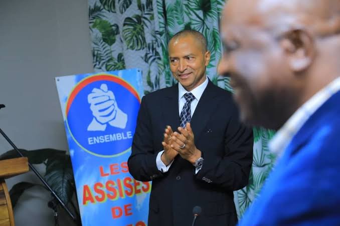 Isiro Yetu (@isiroyetu) on Twitter photo #RDC | La Celcom d'<a href="/Ensemble_MK/">Ensemble pour la République</a> annonce que le parti cher à <a href="/moise_katumbi/">Moise Katumbi</a> entre en conclave aujourd'hui à Bruxelles, Belgique. Ce conclave réunit tous les cadres, membres et militants du parti. Il s'étend du 12 au 14 août 2025.
<a href="/SalomonKalonda/">Salomon SK Della</a> <a href="/OlivierKamitatu/">.</a> <a href="/KimKimuntu/">Paulette Kimuntu Kim</a> #RDC | La Celcom d'<a href="/Ensemble_MK/">Ensemble pour la République</a> annonce que le parti cher à <a href="/moise_katumbi/">Moise Katumbi</a> entre en conclave aujourd'hui à Bruxelles, Belgique. Ce conclave réunit tous les cadres, membres et militants du parti. Il s'étend du 12 au 14 août 2025.
<a href="/SalomonKalonda/">Salomon SK Della</a> <a href="/OlivierKamitatu/">.</a> <a href="/KimKimuntu/">Paulette Kimuntu Kim</a>