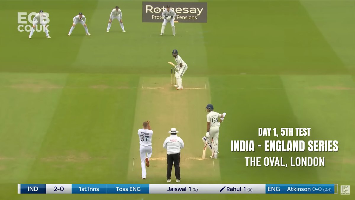 sportvot's tweet photo. Mumbai or London?🤔🏏
Left: CCI Brabourne, Kanga League.
Right: The Oval, IND vs ENG Test.
Two green-tops. Two swinging wickets. 10 days apart.
Overcast skies, breezy air… Mumbai pulled off a perfect London cosplay that day.🇮🇳➡️🏴󠁧󠁢󠁥󠁮󠁧󠁿
#cricket #INDvsENG #cci #mumbaicricket #sportvot https://t.co/QzJJWqP63B