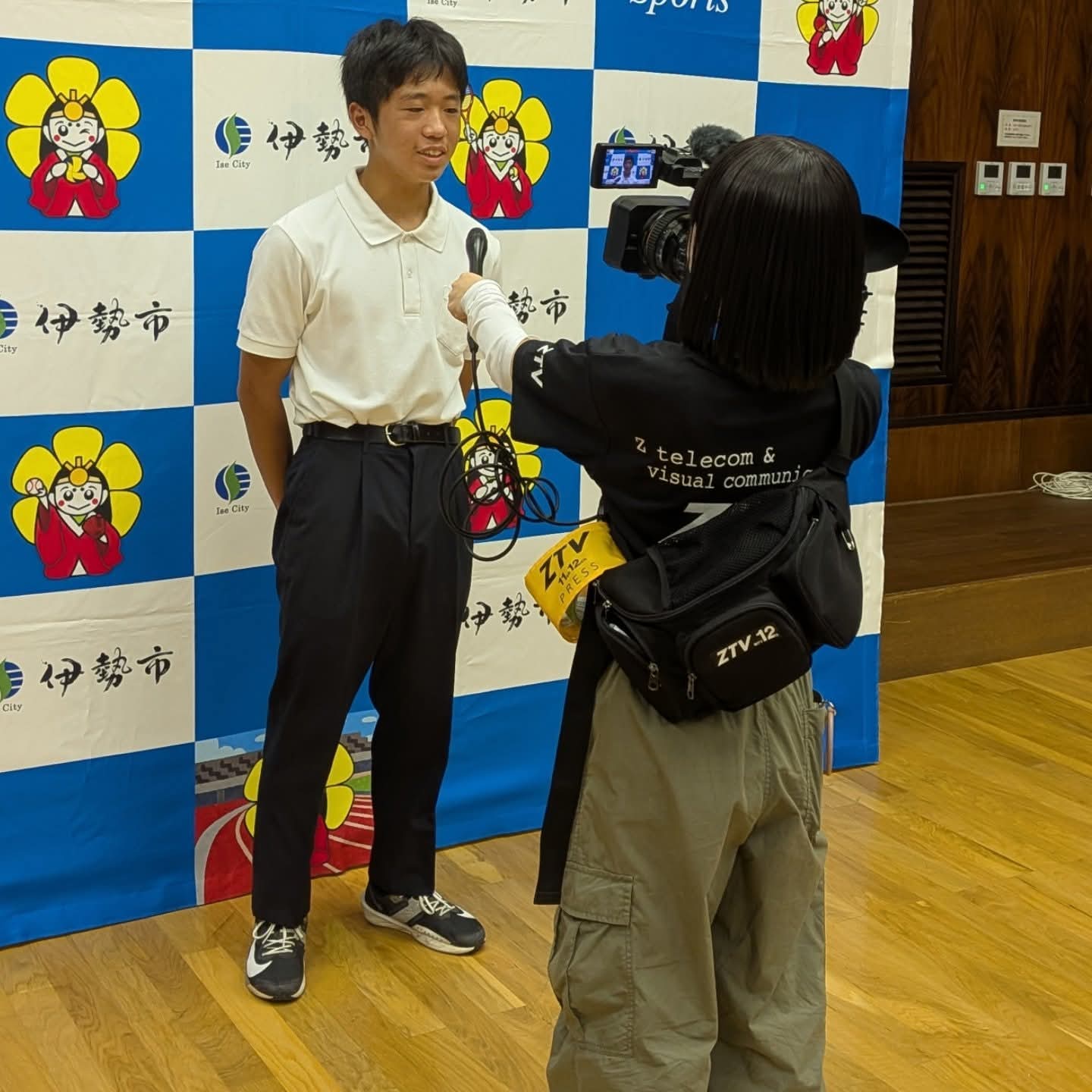 新品未開封*あっさりしょこTシャツ*フリーサイズ　 〜くっちゃね tシャツ - Search / X