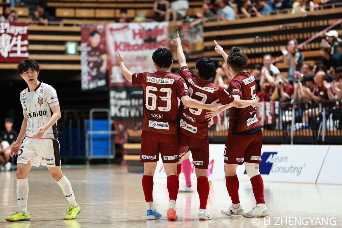 SoccerKingJP's tweet photo. 🖼写真ギャラリー🖼
🇯🇵メットライフ生命Fリーグ2025-26 ディビジョン1第11節
⚽️フウガドールすみだ 1－0 バサジィ大分
🗓2025年8月11日（月）
🏟大田区総合体育館
📸李正洋
✅掲載枚数 83点
https://t.co/5a5xAxyjq7 https://t.co/N0dDwRvB0i