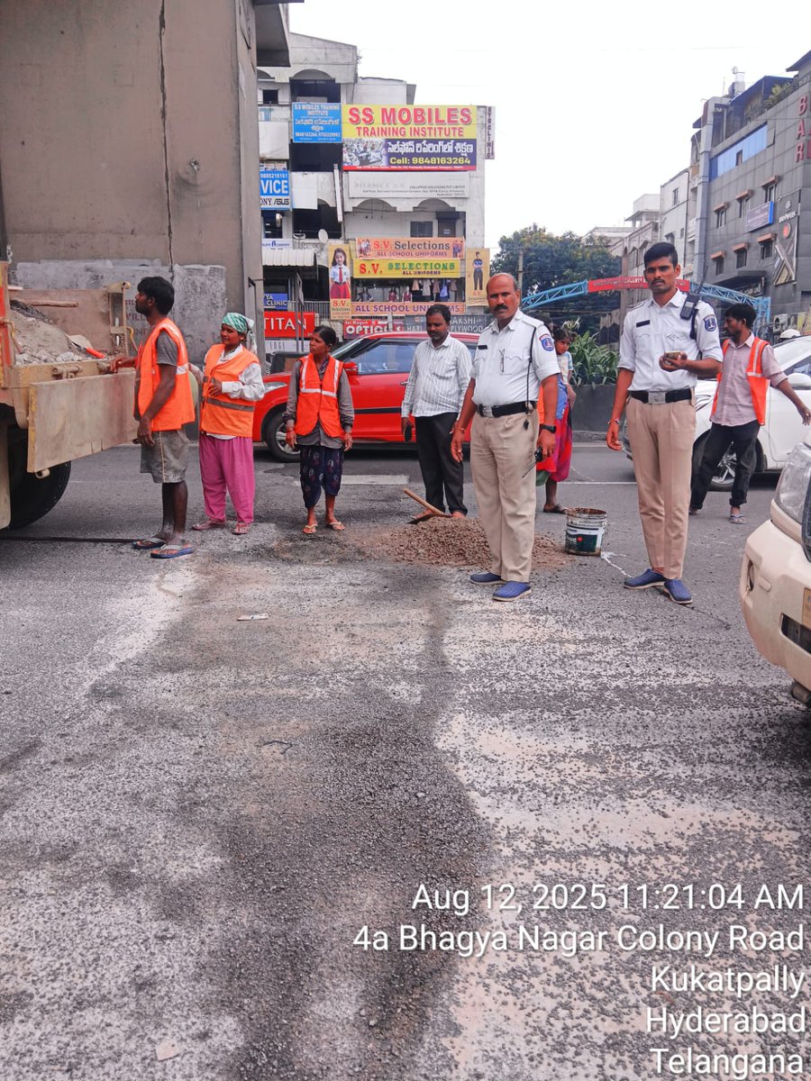 Cyberabad Traffic Police tweet media