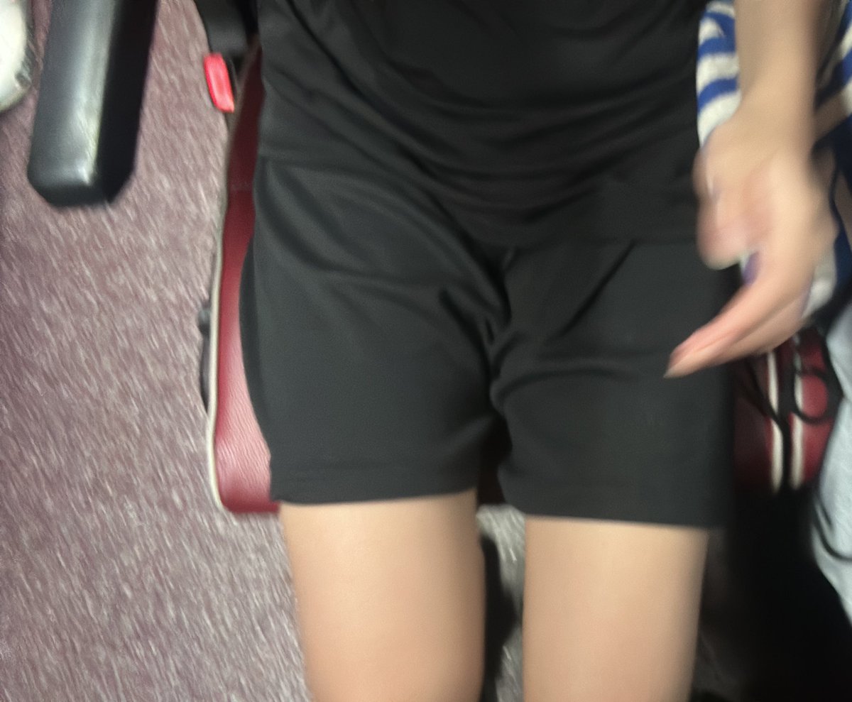 GaO5n's tweet photo. 그래서 누가 20km 넘게 걸어다니냐?
저요…. https://t.co/5MVZULq5t1