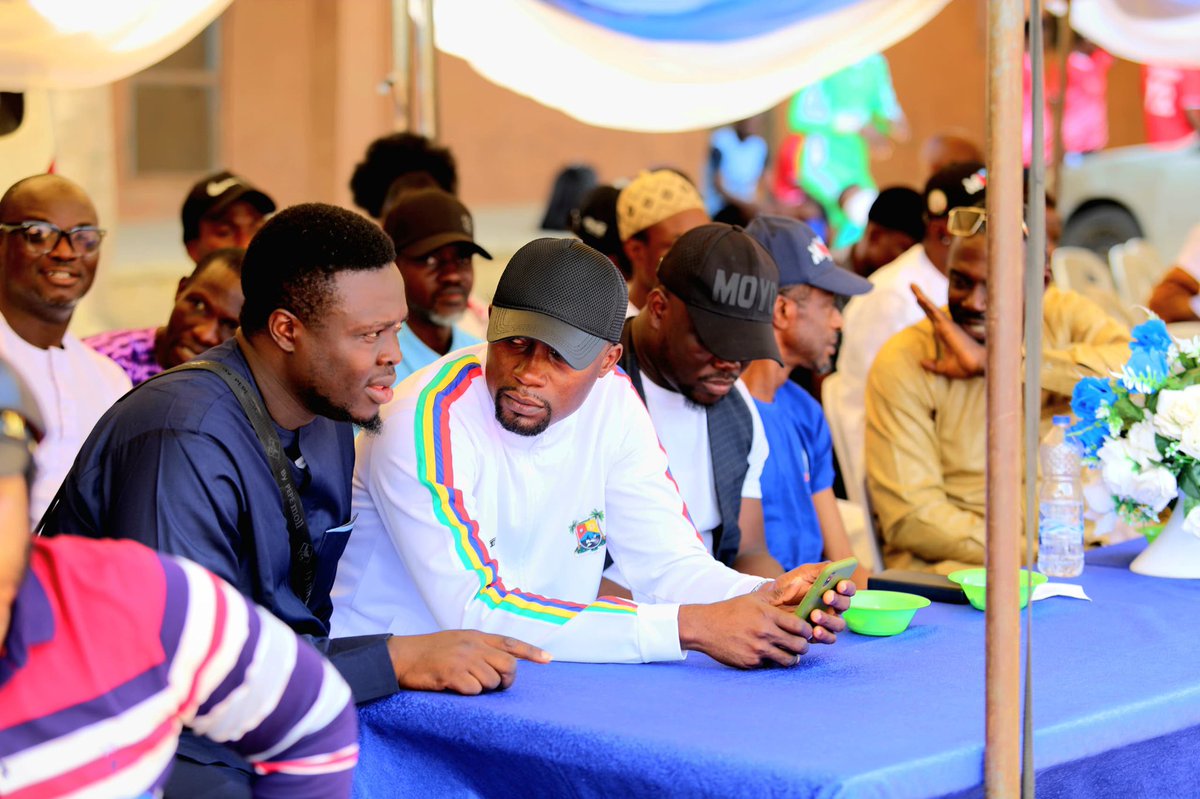 On Sunday, we attended the opening ceremony of Moyosore Youth Championship Cup put together by the chairman of Onigbongbo LCDA, Hon. Moyosore Adebanjo to commemorate this year’s International Youth Day.

#IYD2025 
International Youth Day
<a href="/jidesanwoolu/">Babajide Sanwo-Olu</a> 
<a href="/drobafemihamzat/">Obafemi Hamzat</a> 
<a href="/seyilaw1/">SEYILAW</a>