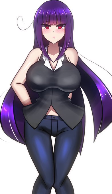 うちのこ三日月愛奈さん。
天才メカニックのお姉さんです。
だらしない体系にしようとしてたんですが、どちらかというとこの人ご飯を用意されない限り自分で食べない人なので痩せてるんですよね(おっぱいでかいけど 