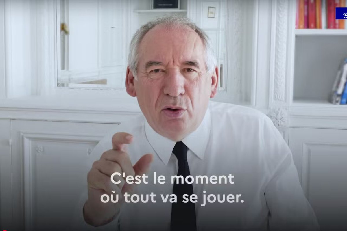 Cercle Aristote (@cercle_aristote) on Twitter photo <a href="/Solidarite_gouv/">Ministère des Solidarités</a> Cet individu tient des propos incohérents en permanence, dois-je appeler le 15 ? <a href="/Solidarite_gouv/">Ministère des Solidarités</a> Cet individu tient des propos incohérents en permanence, dois-je appeler le 15 ?