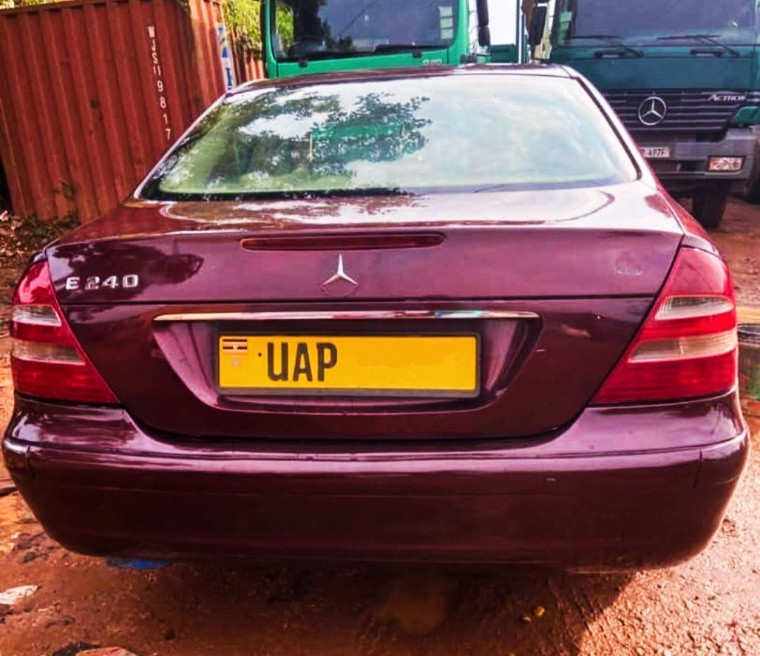 DriveNowUg's tweet photo. Been receiving several of you requesting us post vehicles at an average price (from #Ugx5m - #Ugx10m), will be posted today and here's the E240 at a reasonable price.

#Note: Not negotiable and better with full payment.

Costs: #Ugx10m https://t.co/oHYjsfhWl4