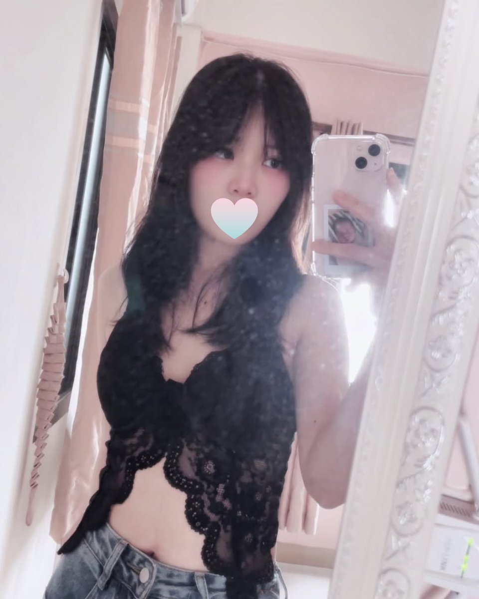 SandiMalis95609's tweet photo. 新買的內內超可愛der～你喜不喜歡啦？😉
#高雄 #單身 https://t.co/aZ23WFJn2t