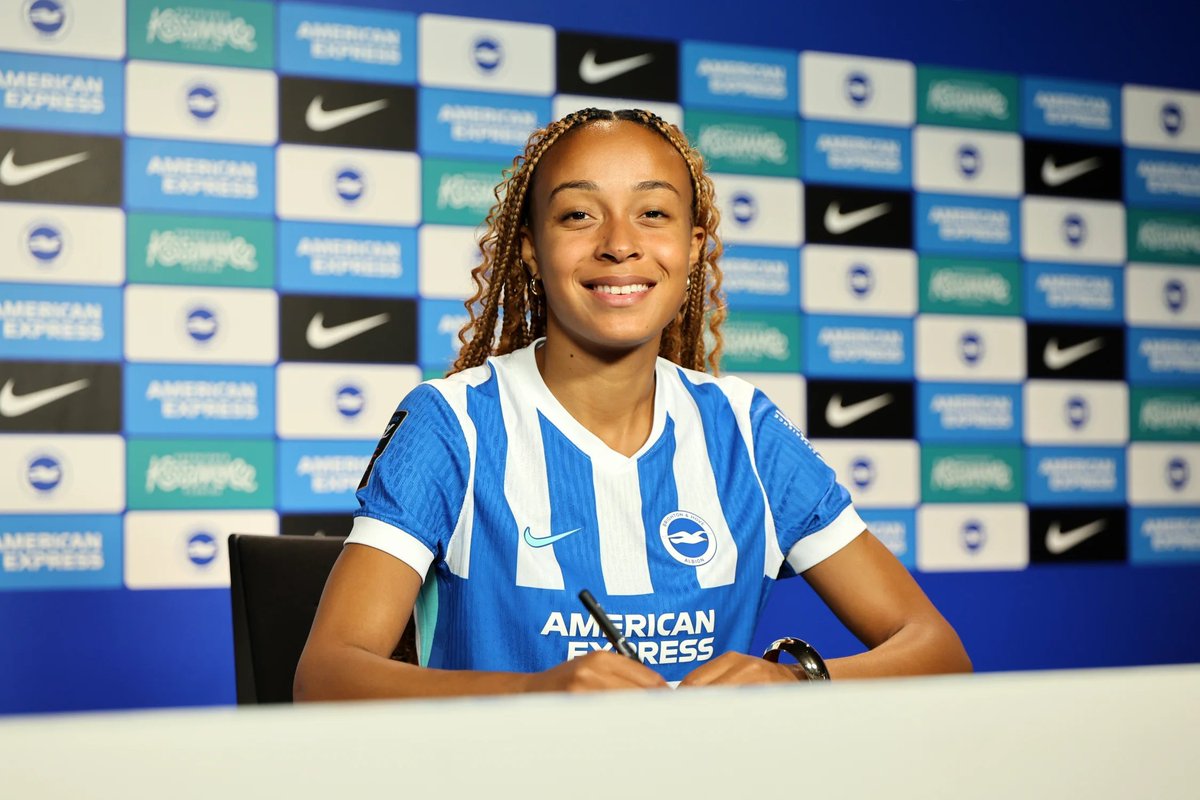 Hergoalmedia's tweet photo. 🚨 Done Deal 🚨
22-year-old 🇫🇷 U23 international defender Maëlys Mpome signs with 🏴 Barclays Women’s Super League side Brighton & Hove Albion from 🏴 Chelsea for an undisclosed fee.
A promising addition to the Seagulls’ backline! 💪
#BarclaysWSL #Transfers #Mpome https://t.co/mj6BsnmYKd