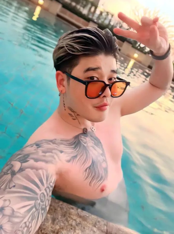 ZusHra's tweet photo. @cliptraidephot @kenhonlyfans Excuse me, can you have Thai star clips. _nutjirath https://t.co/ZDhUrVJR7F https://t.co/6lX0t0pAxf