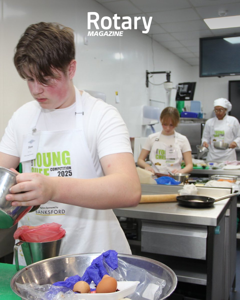 Every year we are proud to showcase the amazing talents &amp; achievements of young people through #Rotary's National Youth Competitions &amp; Young Citizen award programme🌟🤝🕊️🌍 🙌

Visit:

magazine.rotarygbi.org/youth-competit…

 #InternationalYouthDay #RotaryYouthCompetitions #RotaryYoungCitizen