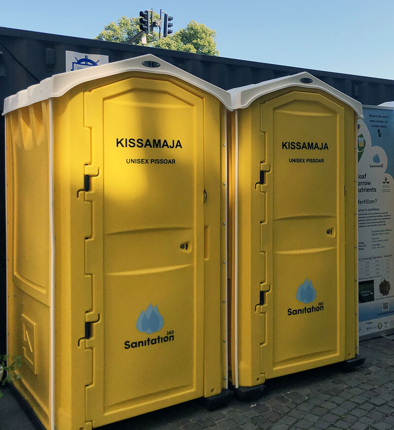 ☀️ Amazing summer news!

🚽 Diverting toilets being used in festivals in Sweden. 

💧These toilets, developed by Sanitation360 (a REWAISE partner) capture the urine and recover salts and nutrients to be used by farmers in #agriculture. 

📸Nicola Parfitt