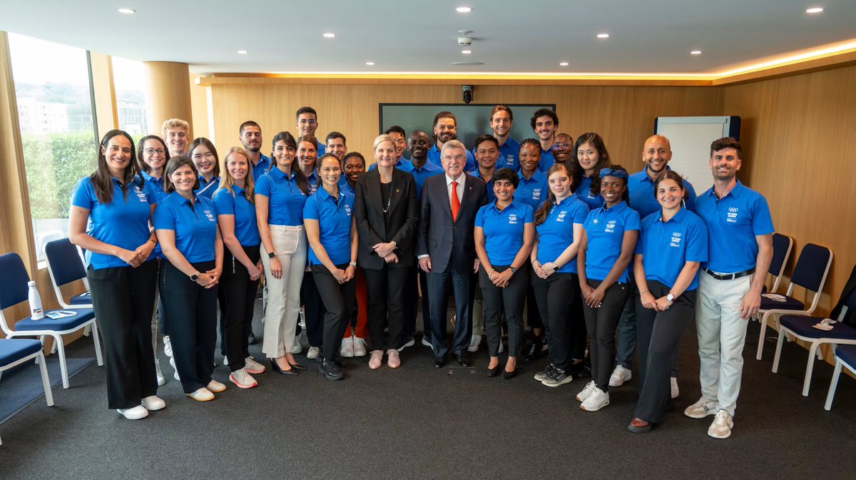 This #InternationalYouthDay, we're celebrating the IOC Young Leaders who make a significant contribution to building a better world through sport.

Their voices resonated at the #Olympism365 Summit in June, where they committed to delivering sport-based projects across three key