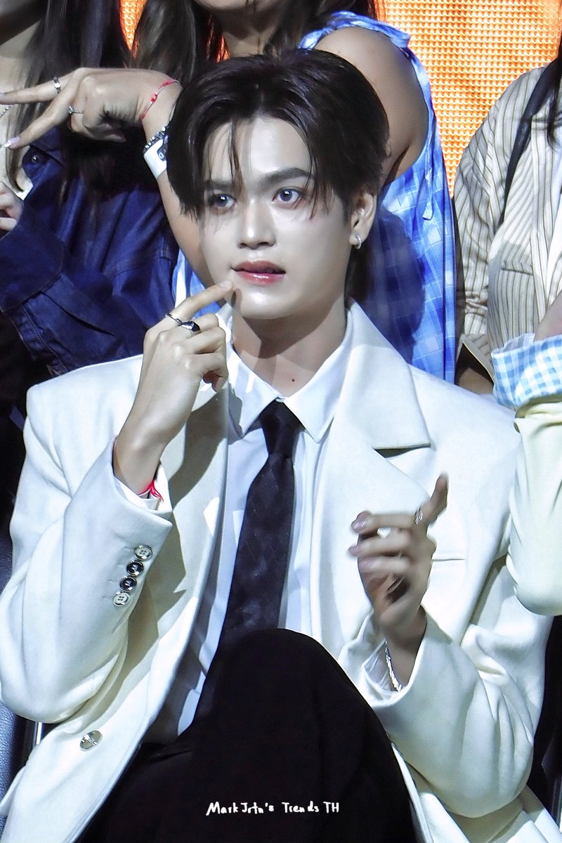 𝙈𝙖𝙧𝙠𝙅𝙧𝙩𝙣’s 𝙎𝙪𝙥 ♡ (SLOW) tweet media