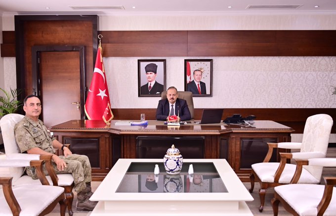 Söke Garnizon Komutanı Albay Ozan Yılmaz Vali Canbolat’ı Ziyaret Etti