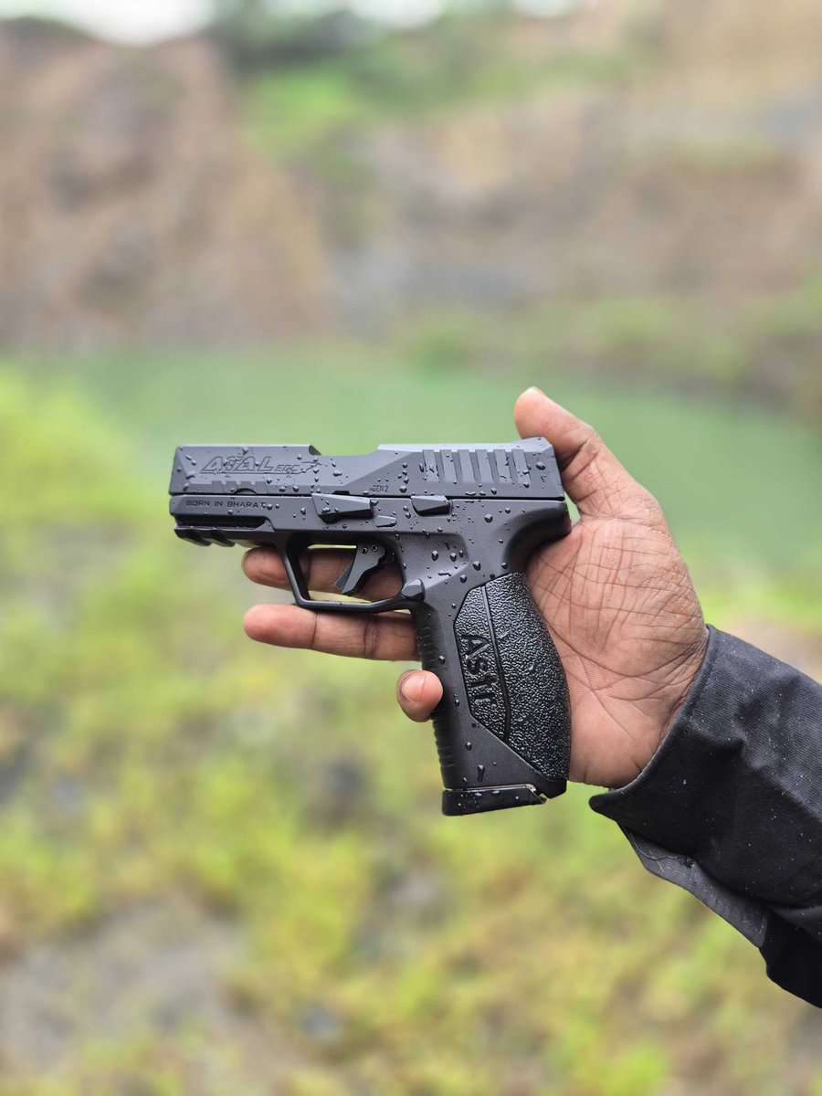 ATAL EDC Gen2 – Your All-Weather Companion
Designed for easy concealed carry — so compact &amp; lightweight, you’ll forget it’s there… until you need it.
Keep it on you, not in a locker. Because self-defence should always be within reach.