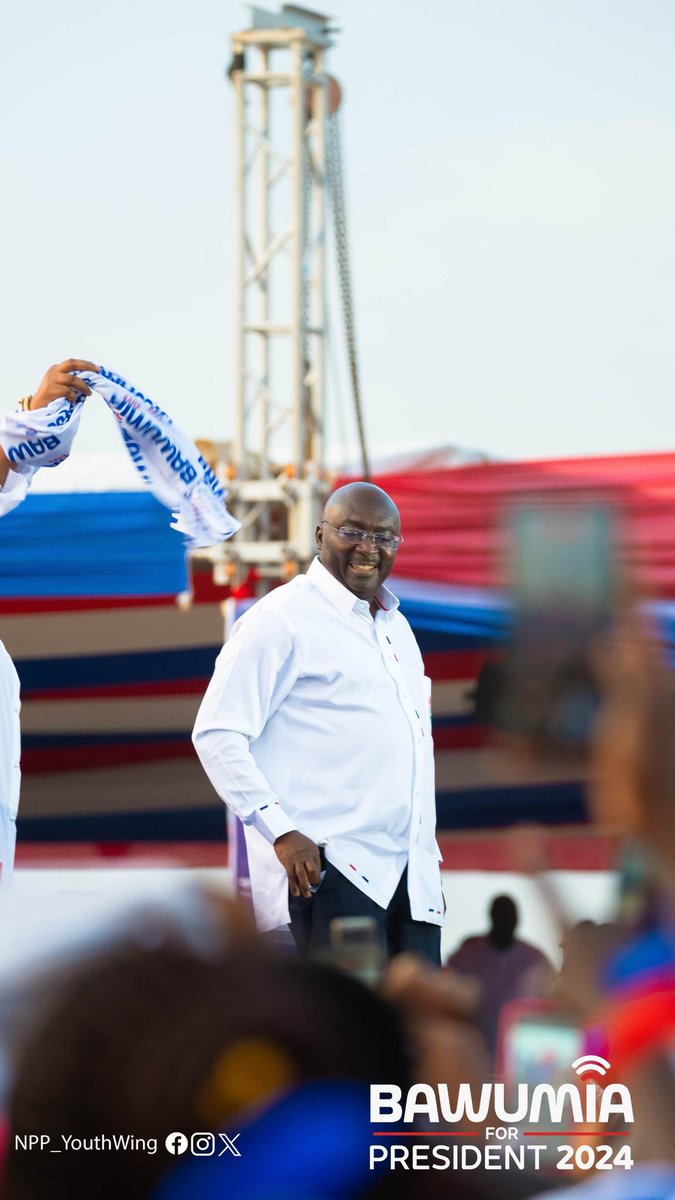 kwadwoWalkalone's tweet image. 12th August, 2025
Day 55 of consistently posting Dr. Mahamudu Bawumia until he becomes the next President of Ghana! 🇬🇭
 #YɛYɛDom  #Bawumia2028 #Day55