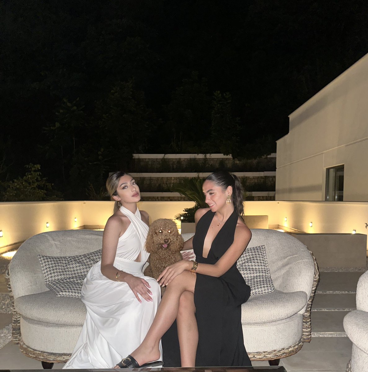 🍸🥥🌙🧸
