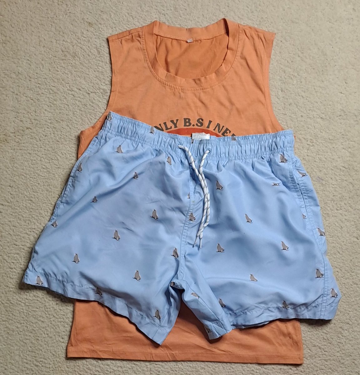 Wale tunaenda diani,mapema dio best...
Ukidai beach na summer wear,wewe nipee kipimo ya waist,nitakuletea mahali unataka🙂‍↔️🙂‍↔️
900/