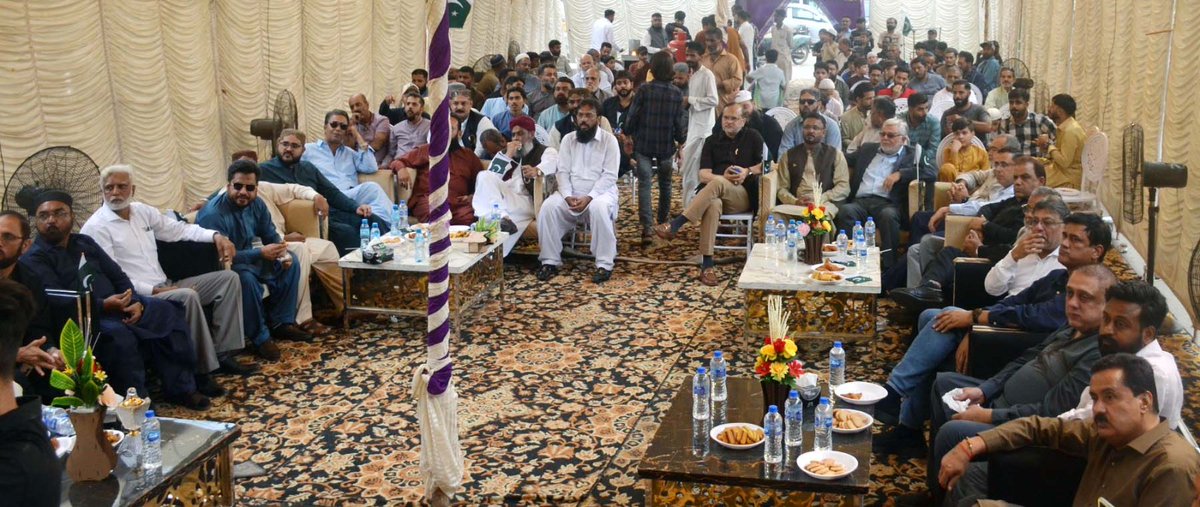 ملک کی معیشت کو سنبھالنے اور اسے بہتر بنانے کی ضرورت پر زور دیتے ہوئے کہا کہ معیشت کی بہتری کے ثمرات نچلی سطح تک عوام کو منتقل کرنا وقت کی اہم ضرورت ہے۔ ڈاکٹر فاروق ستار 
#MQMPakistan
#Karachi #Pakistan  #78thIndependenceDay 
<a href="/allaboutmqm/">allaboutmqm</a> <a href="/DFSMQM/">Dr Farooq Sattar</a>