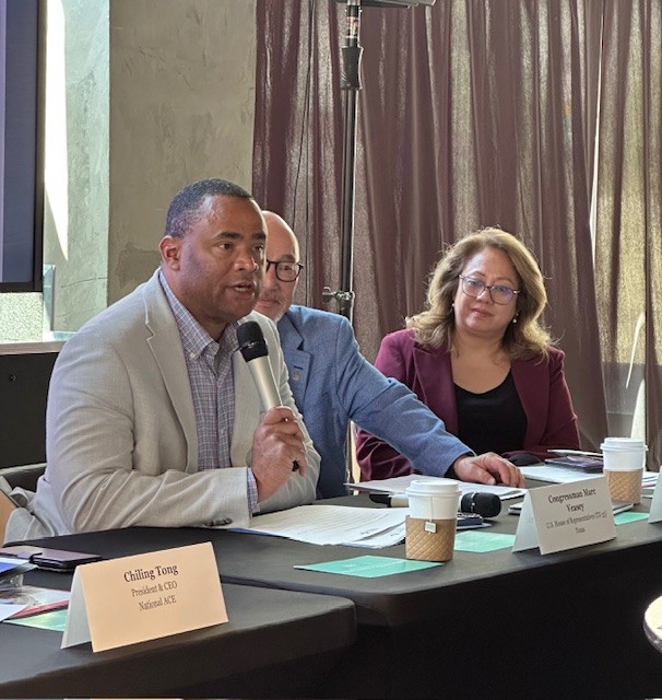 AsianChamberHou's tweet image. The ACC Houston team attended the National ACE Small Business Roundtable in Dallas with AT&amp;amp;T &amp;amp; U.S. China Chamber of Commerce Dallas—discussing workforce, AI, access to capital, supply chain &amp;amp; more to strengthen our business community. 💼✨ #SmallBusiness #AAPIBusiness