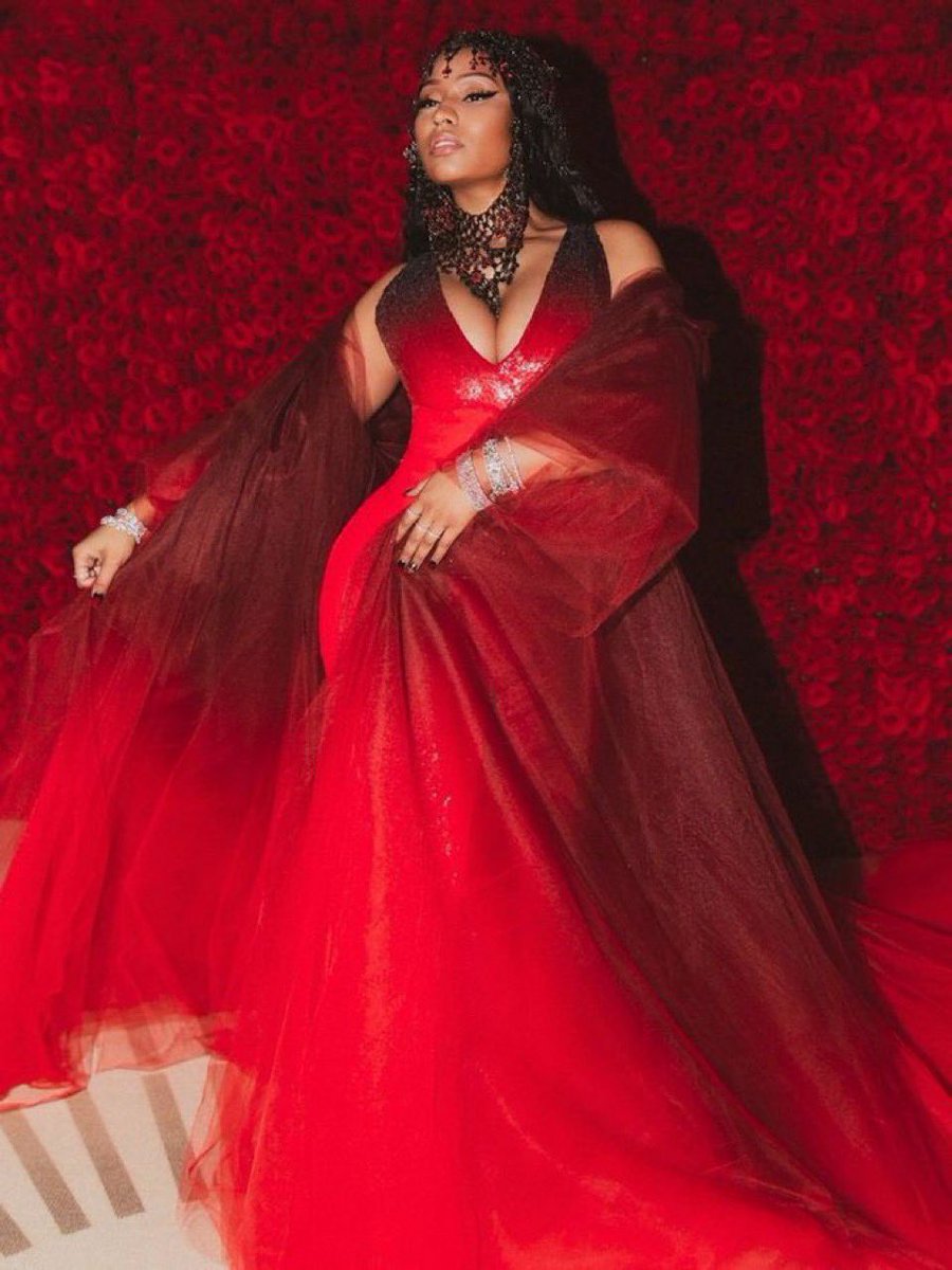 Andyisthabitxh's tweet photo. she is a baddie and she dont need no chain @NICKIMINAJ @ZeusNetworkTea https://t.co/BCvXhQHdCx