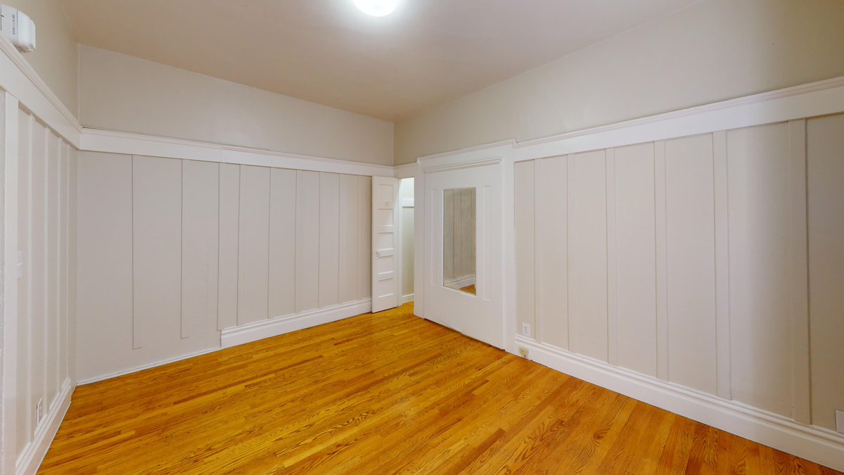 brickntimber's tweet photo. 📍 1050 Post  St. • Unit 17
✔️ STUDIO/ 1BA | 376 sq. ft.

💬 Send us a DM.
📞 Call Us (415) 422-9572

#DowntownSFLiving #SFRealEstate #CityLivingSF
#HeartOfSanFrancisco #BayAreaLiving #SFRentals
#PetFriendlyDowntown #ModernLivingSF #SkylineViewsSF
#UrbanElegance #CentralSFLife https://t.co/GWtTscLxiv