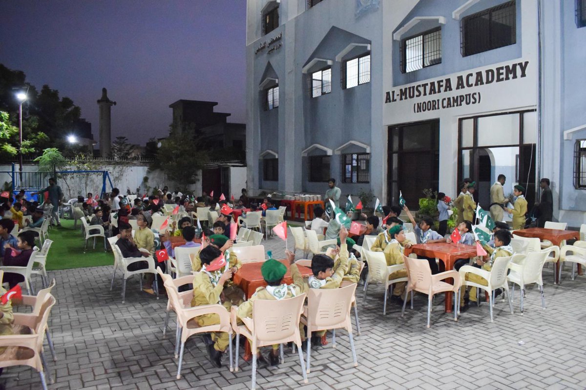 TC_KarachiBK's tweet photo. 1️⃣We were delighted to attend to a heartwarming evening of compassion,unity, and joyful moments with sweet children organized by “My Home Al Mustafa Orphanage” which provides shelter to approximately 250 orphaned children and 60 elderly residents in Karachi, and to spend valuable https://t.co/B2fepsn5Rw
