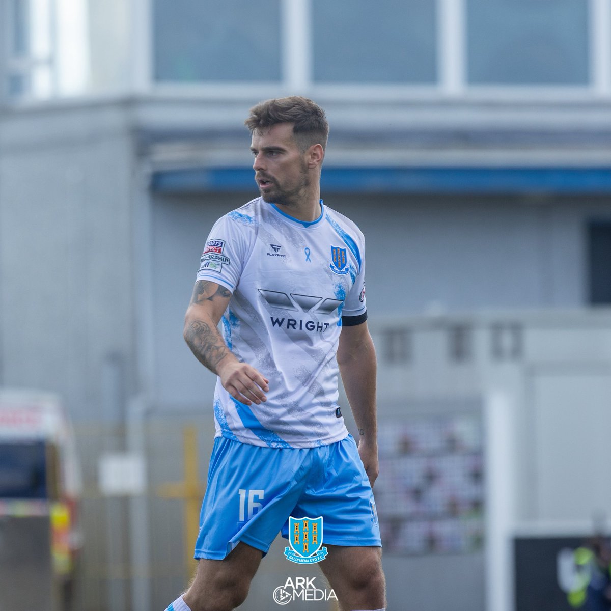 BallymenaUnited's tweet photo. 𝙈𝙖𝙩𝙩𝙝𝙚𝙬 𝘾𝙡𝙖𝙧𝙠𝙚 𝙢𝙖𝙙𝙚 𝙝𝙞𝙨 𝙎𝙠𝙮 𝘽𝙡𝙪𝙚 𝙙𝙚𝙗𝙪𝙩 𝙤𝙣 𝙎𝙖𝙩𝙪𝙧𝙙𝙖𝙮 - 𝙜𝙧𝙚𝙖𝙩 𝙩𝙤 𝙨𝙚𝙚 𝙝𝙞𝙢 𝙤𝙪𝙩 𝙩𝙝𝙚𝙧𝙚 𝙜𝙞𝙫𝙞𝙣𝙜 𝙞𝙩 𝙝𝙞𝙨 𝙖𝙡𝙡! ⚽🩵 https://t.co/Uhda7y94kN