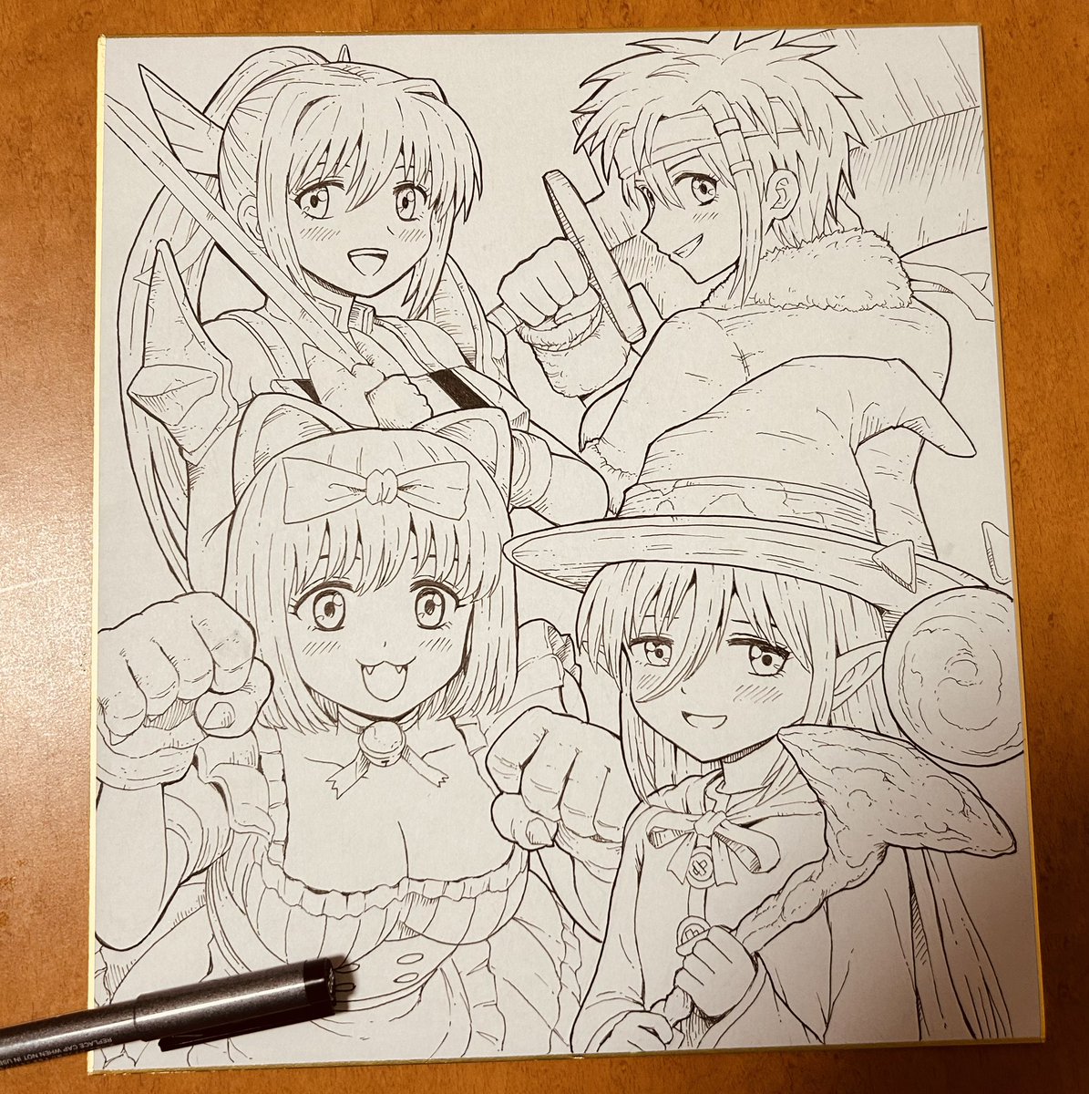 色紙もう一枚描いた。
色塗りコピック初めて使うから緊張する🫨 