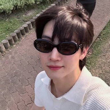 Poongpoong_JB's tweet image. animal                                                    real life