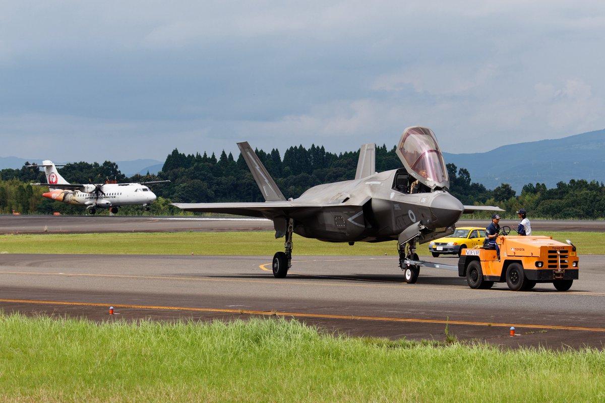 dechi_kooo's tweet image. 2025/8/12   RJFK   ZM150
Royal Air Force
Lockheed Martin F-35B Lightning II