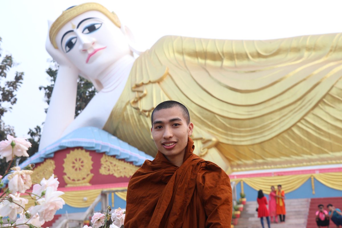 SunandaBhante's tweet photo. Don't think of yourself as inferior, don't even compare yourself to others. Be great.

#buddha #exolore https://t.co/Nn1TsNtQp3