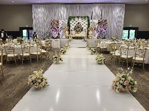LCEventCtr's tweet photo. Client love, recent blogs, July highlights, upcoming public events &amp; new vendor - https://t.co/0a6k9Z0BCn https://t.co/VI1uKpB77u