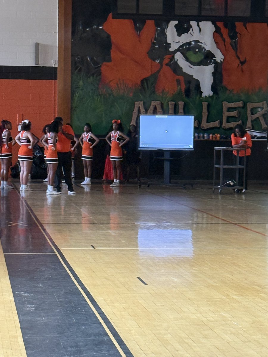 Southview Middle School tweet media