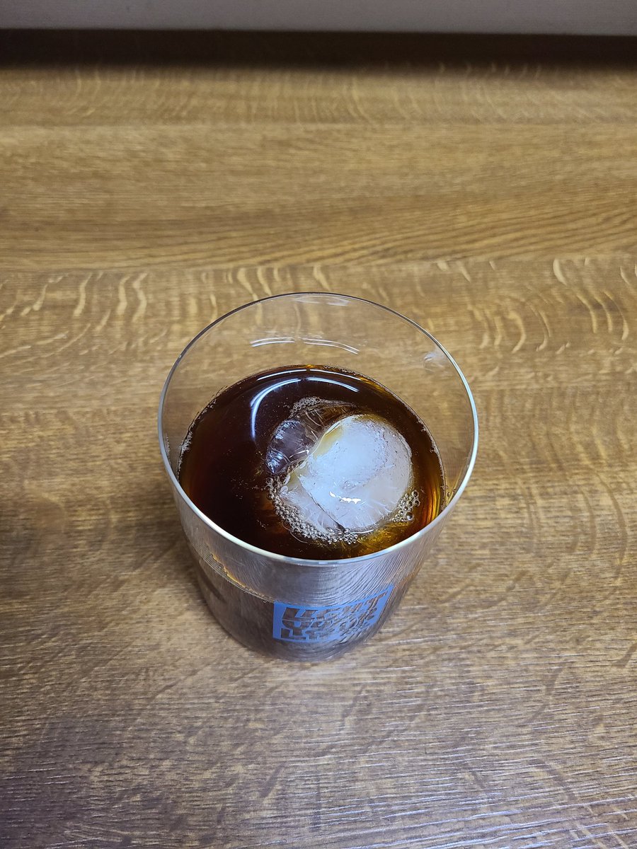 sasorin27's tweet photo. 夜珈琲🌛
#LIGHTUPCOFFEE さん #タンザニア #アカシアヒルズ #SL28 で急冷アイスコーヒー☕
ラスト一杯でした!
S28の厚みのある果実感をホットで淹れたりカフェオレにしたり色々な形で楽しんで最後はアイスで、果実ジュースが凝縮された様な美味しさが最高☕
#珈琲 #珈琲豆 🇹🇿 #アイスコーヒー https://t.co/AMwzeAZotk