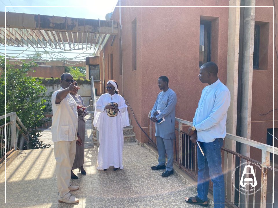 cerfiltex's tweet photo. Dans le cadre de son projet de renforcement de la durabilité du secteur textile du Mali, le PNUD a effectué une visite d'échanges au CERFILTEX ce mercredi 6 août 2025.

Cette rencontre a permis de jeter les bases d'une collaboration stratégique, axée sur la formation, 
1/3 https://t.co/tJeLoRsc22