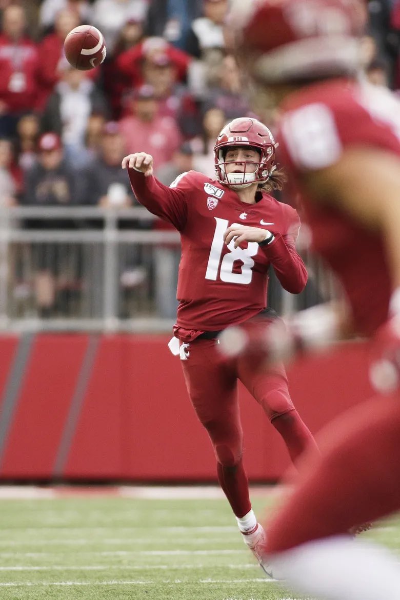 gocougs123's tweet photo. 18 days until the @WSUCougarFB season kicks off! 

The number 18 was worn by one of the most underrated WSU QBs Anthony Gordon! Set WSU and Pac12 records with 5,579 passing yards and 48 touchdowns in a single season! https://t.co/ecdiBIXqCH