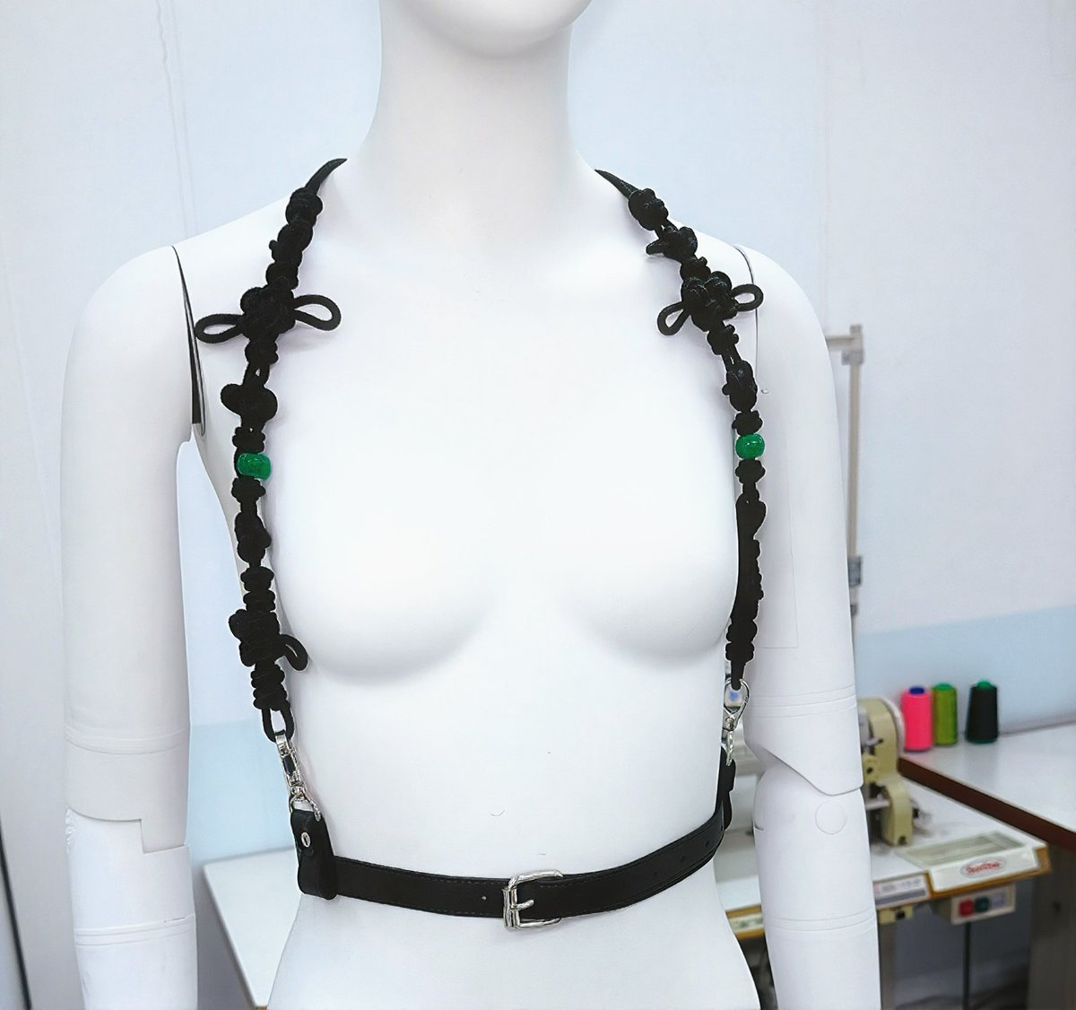 매듭하네스 통판 폼 올렸습니다!!

fondee.io/room/room_view…