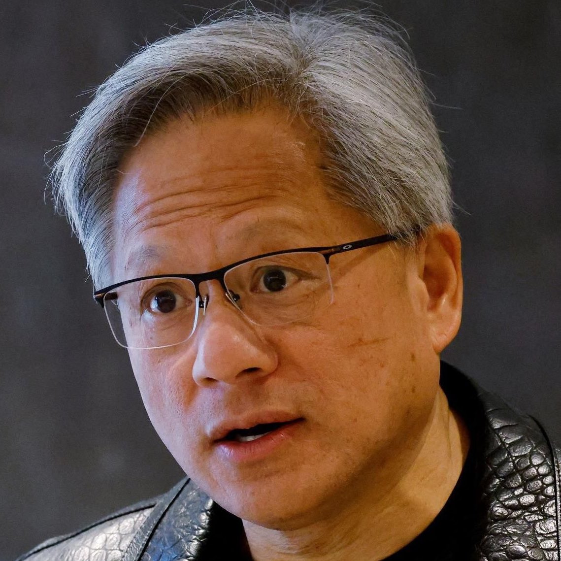 JUST IN: 🇨🇳 China orders tech companies including ByteDance, Alibaba, and Tencent to suspend purchases of $NVDA chips over security concerns.