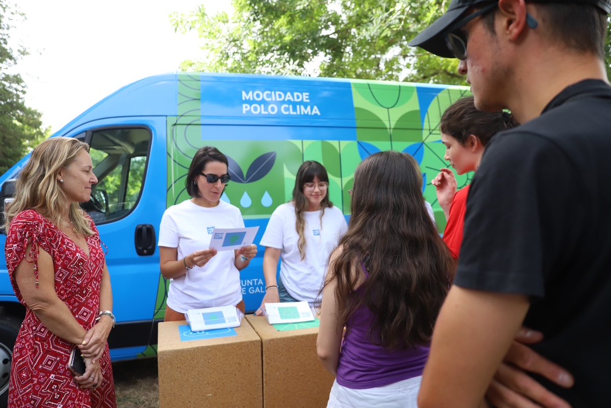 🚐 Animamos á mocidade a ser un activo contra o cambio climático e no coidado do medio ambiente coa #VanPoloClima

♻ <a href="/uria_paula/">Paula Uría</a> acompañou aos participantes no campo de voluntariado Rural Influencers, en Cerdedo-Cotobade

🔗 xunta.gal/notas-de-prens…