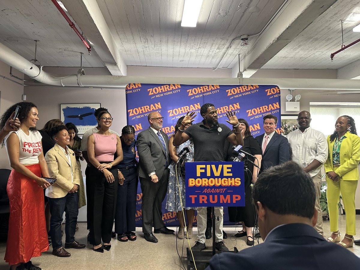 Emily Ngo (@emilyngo) on Twitter photo .<a href="/JumaaneWilliams/">Jumaane Williams (@jumaane.bsky.social)</a> (with <a href="/ZohranKMamdani/">Zohran Kwame Mamdani</a> behind him) notes the relatively broad support from Brooklyn Dems for Mamdani. “I need you to understand what’s going on right now, because I don’t think this group of people agree about nothing,” Williams says .<a href="/JumaaneWilliams/">Jumaane Williams (@jumaane.bsky.social)</a> (with <a href="/ZohranKMamdani/">Zohran Kwame Mamdani</a> behind him) notes the relatively broad support from Brooklyn Dems for Mamdani. “I need you to understand what’s going on right now, because I don’t think this group of people agree about nothing,” Williams says