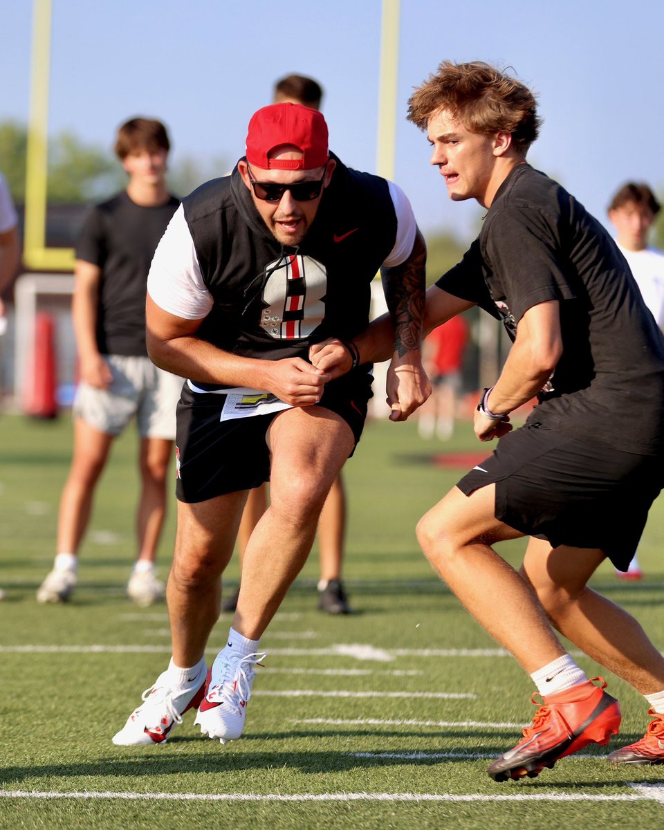 Lee Behnke tweet media