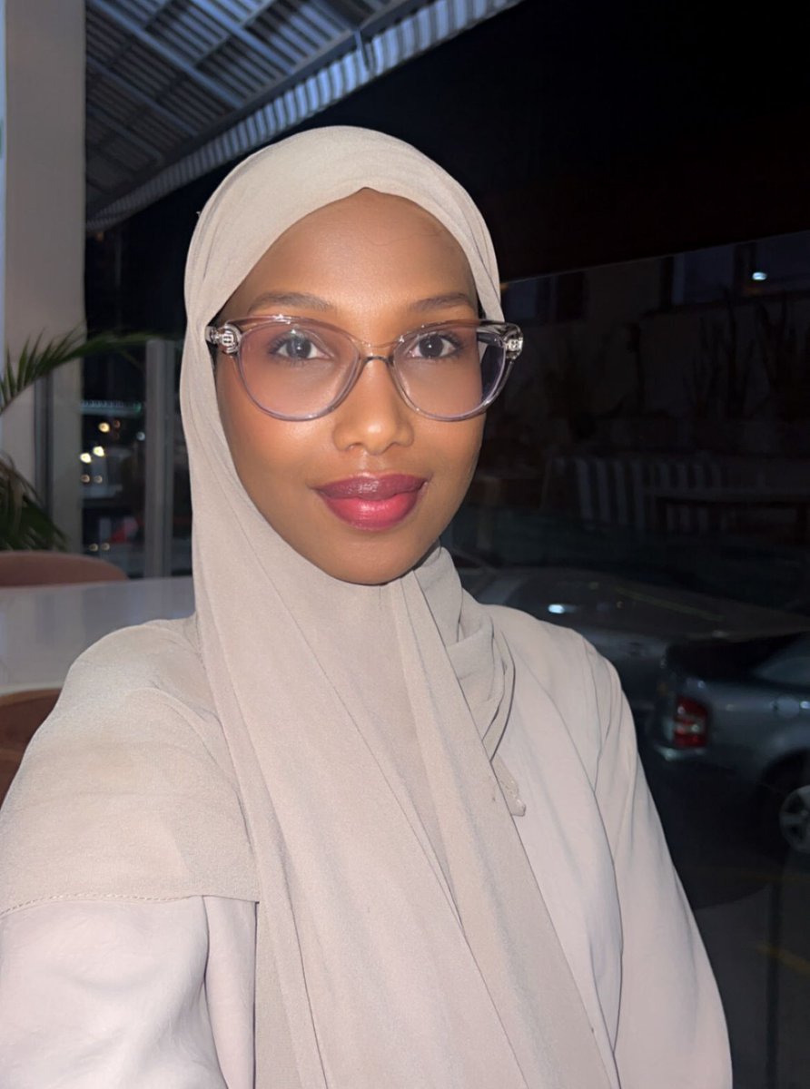 RLRH_Oxford's tweet image. RLRH Research Officer, @FardosaSalaah, authors our 8th working paper: From ‘Refugee’ to ‘New Arrival’ on the plight of Somali refugees repatriated from Dadaab to Somalia but returned to Kenya by their own means. Salah explores the challenges arising from this circular migration.