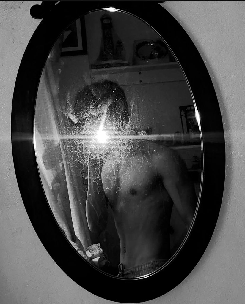 Cumdumppps's tweet photo. Tara dito sa dorm kainin mo pandesal ko. 🤤

#alterbatangascity https://t.co/SPfU6HZbc6
