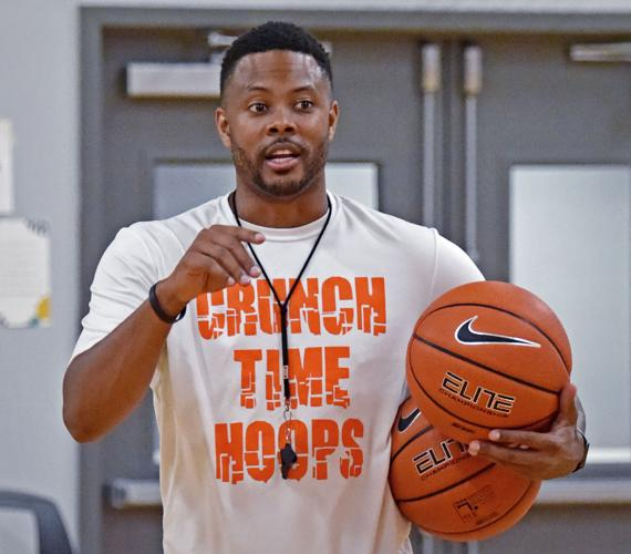 CPABruinsAAU (@cpabruinsaau) on Twitter photo π¨π¨π¨ Coaching Announcement π¨π¨π¨
The <a href="/CPABruinsAAU/">CPABruinsAAU</a> are proud to announce that Charlie Parker will be our 17U S40 Head Coach & Director of Player Development.
Coach Parker brings a wealth of high school, collegiate, professional & grassroots coaching experience to program. π¨π¨π¨ Coaching Announcement π¨π¨π¨
The <a href="/CPABruinsAAU/">CPABruinsAAU</a> are proud to announce that Charlie Parker will be our 17U S40 Head Coach & Director of Player Development.
Coach Parker brings a wealth of high school, collegiate, professional & grassroots coaching experience to program.