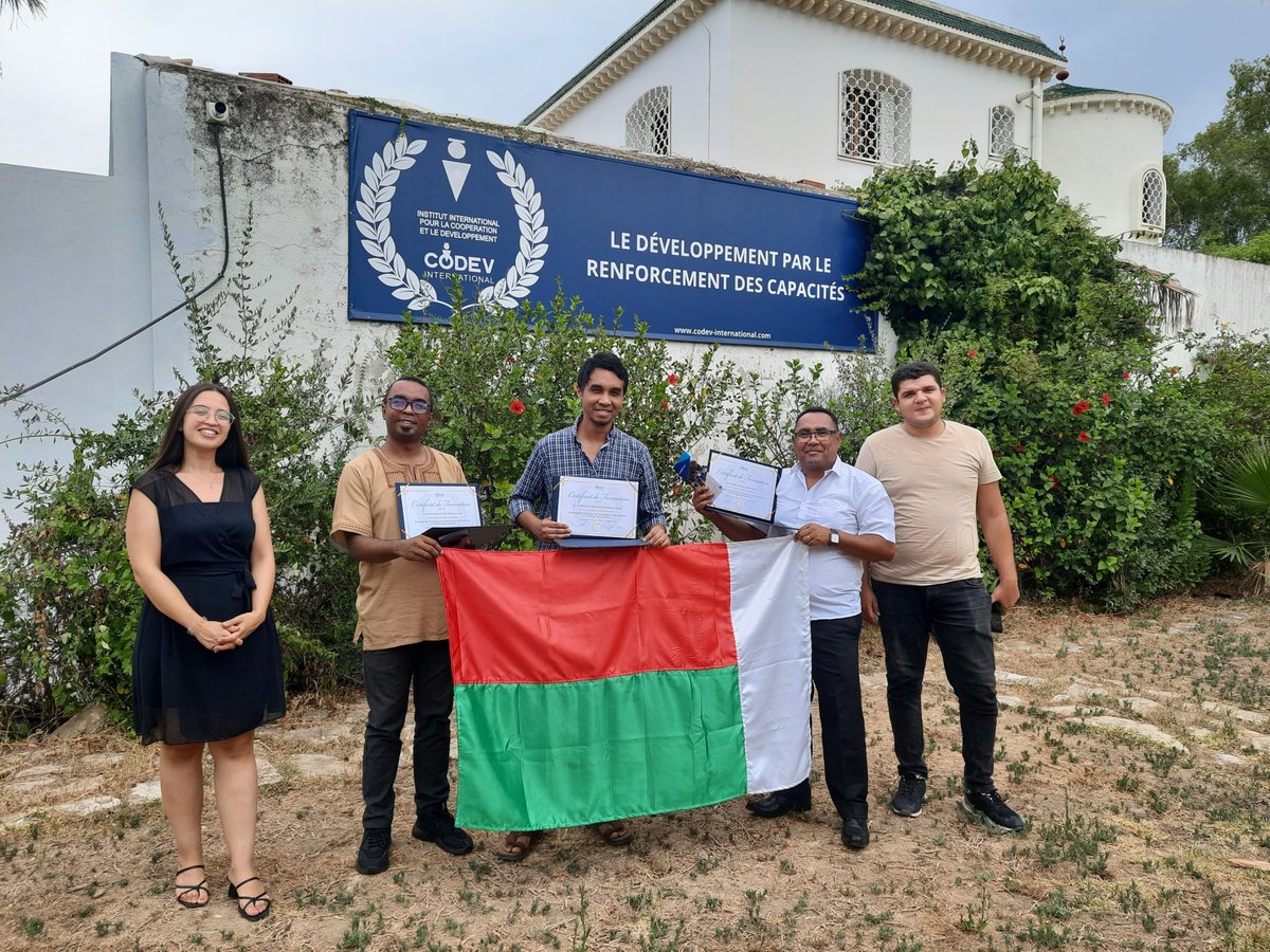 CodevIntl's tweet image. Revivez en images les moments forts de la cérémonie dédiée à nos amis malgaches de l’Agence de Développement de l’Électrification Rurale (ADER).
Félicitations pour vos projets ! CODEV vous accompagne à chaque étape pour transformer vos ambitions en réussites.